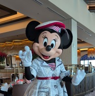 【海外ディズニー】アーティストに扮したミッキーたちと楽しい朝食！人気キャラクター・ダイニングを体験　フロリダ WDW