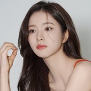 『魅惑の人』シン・セギョン、見る者すべてを黙らせる美貌にネット騒然「生きる芸術品」【PHOTO】