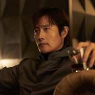 『イカゲーム』シーズン3でイ・ビョンホンがフロントマンとして証明した強烈な存在感