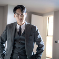 「財閥 x 刑事」© 2025 SBS & Studio S. All rights reserved.