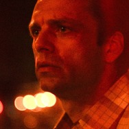 『顔を捨てた男』© 2023 FACES OFF RIGHTS LLC. ALL RIGHTS RESERVED.