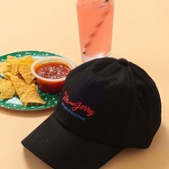 TOM AND JERRY and all related characters and elements © & ™ Turner Entertainment Co. (s25)