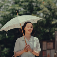 『遠い山なみの光』©2025 A Pale View of Hills Film Partners