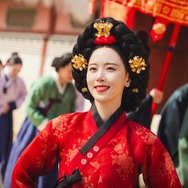 やはり時代劇体質！女優カン・ハンナがNetflix新作『暴君のシェフ』で“腹黒な”側室に！