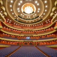 芸術の殿堂 オペラハウス