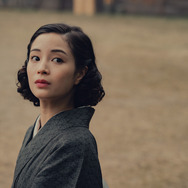 遠い山なみの光 28枚目の写真・画像