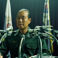 『大統領暗殺裁判　16日間の真実』© 2024 NEXT ENTERTAINMENT WORLD & PAPAS FILM & OSCAR10STUDIO. All Rights Reserved.