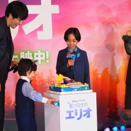 『星つなぎのエリオ』初日舞台挨拶