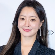 『シンイ―信義―』女優キム・ヒソンに市場で遭遇…美しすぎる姿に通行人も思わず「人形みたい」