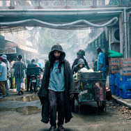 『ボーイ・キルズ・ワールド：爆拳壊界流転掌列伝』© 2023 Boy Kills World Rights, LLC All rights reserved.