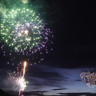 大空をファンタジーで彩るドローンショー、8月16日（土）山形県・第32回赤川花火大会で開催（※画像はすべてイメージです）