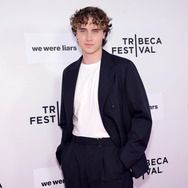ジョセフ・ゼイダ Photo by Valerie Terranova/Getty Images for Prime Video