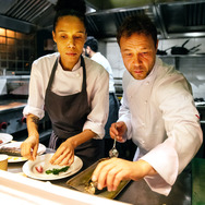 『ボイリング・ポイント／沸騰』（C）MMXX Ascendant Films Limited