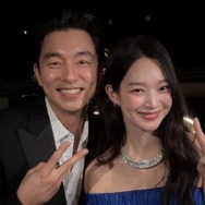 さすがに彼氏も嫉妬必至!? シン・ミナとコン・ユの眩しいツーショットは「言わずもがな」【PHOTO】