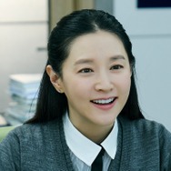 『ウンスのいい日』スチール写真公開、イ・ヨンエの銀行員制服×ロングヘア姿に視線集中