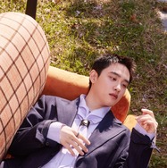 特写『シークレット・メロディ』（C） 2025 SOLAIRE PARTNERS LLC & HIVE MEDIA CORP ALL RIGHTS RESERVED