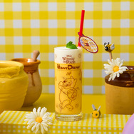 HUNNY 風味のミルクヨーグルトラテ（税込990円）