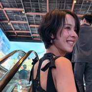 『パラサイト』“美人奥様”チョ・ヨジョン、「歴代最高」の写真に大反響！【PHOTO】