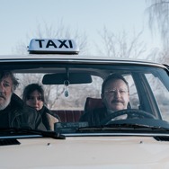 『旅の終わりのたからもの』© 2024 SEVEN ELEPHANTS, KINGS&QUEENS FILMPRODUKTION, HAÏKU FILMS