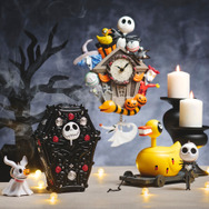 掛け時計 16,000円/ 小物入れ 5,800円/ コットンケース 4,900 円/ キーチェーン 各 2,200 円