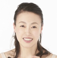 広岡由里子