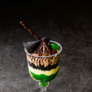 死の秘宝トライフル 450円（税込）