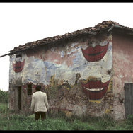 『笑む窓のある家 4K修復版』　© 1976 SND (M6 Group) and ACEK SRL