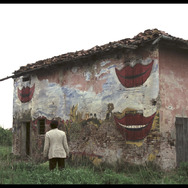 笑む窓のある家 4K修復版 3枚目の写真・画像