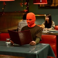 「シナントロープ」1話　(c)此元和津也／「シナントロープ」製作委員会