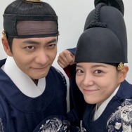 早くもヒットの予感！キム・セジョンが公開した新時代劇のメイキング写真に大反響【PHOTO】