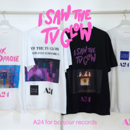 『テレビの中に入りたい』© 2023 PINK OPAQUE RIGHTS LLC. ALL RIGHTS RESERVED.