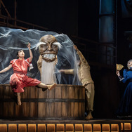 舞台「千と千尋の神隠し」Johan Persson