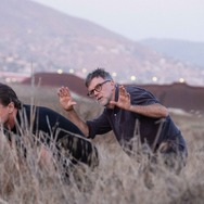 『ワン・バトル・アフター・アナザー』© 2025 WARNER BROS. ENT. ALL RIGHTS RESERVED.