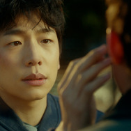 『あの時、愛を伝えられなかった僕の、３つの“もしも”の世界。』©Lewis Pictures All Rights Reserved