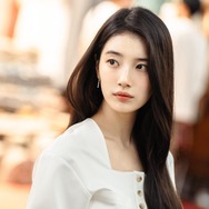 『魔法のランプにお願い』が描く幻想ロマンス、ペ・スジが千年の眠りを破る