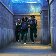 Netflixシリーズ「イカゲーム」シーズン1～3：独占配信中