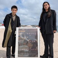 左：団塚唯我監督、右：山上賢治プロデューサー。カンヌ国際映画祭にて撮影