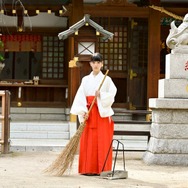 「もしもこの世が舞台なら、楽屋はどこにあるのだろう」3話(c)フジテレビ