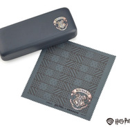 メガネを購入するとついてくる！魔法使いのメガネケースとクロス