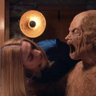 『視える』© 2023 Shudder / Keeper Pictures Limited / Nowhere Content Inc　All Rights Reserved