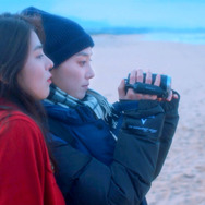 『12月の君へ』©2025 Elles Films Co., Ltd.