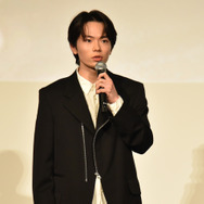 『愚か者の身分』公開記念舞台挨拶　©2025 映画「愚か者の身分」製作委員会