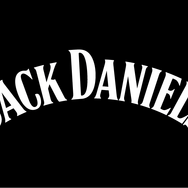 人気ウイスキー3 ブランドを毎日提供！飲み比べなど映画を見ながら特別な体験も