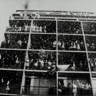 『最初の年：民意が生んだ、社会主義アジェンデ政権』