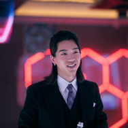 ABEMAオリジナルドラマ「MISS KING / ミス・キング」（C）AbemaTV, Inc.