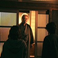 ABEMAオリジナルドラマ「MISS KING / ミス・キング」（C）AbemaTV, Inc.