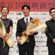 李相日監督、クロエ・ジャオ監督、吉沢亮／第38回東京国際映画祭の「黒澤明賞」授賞式