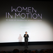 ケリング「ウーマン・イン・モーション」トーク