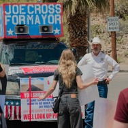 『エディントンへようこそ』（C） 2025 Joe Cross For Mayor Rights LLC. All Rights Reserved.