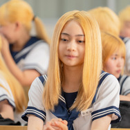 『金髪』©2025 「金髪」製作委員会